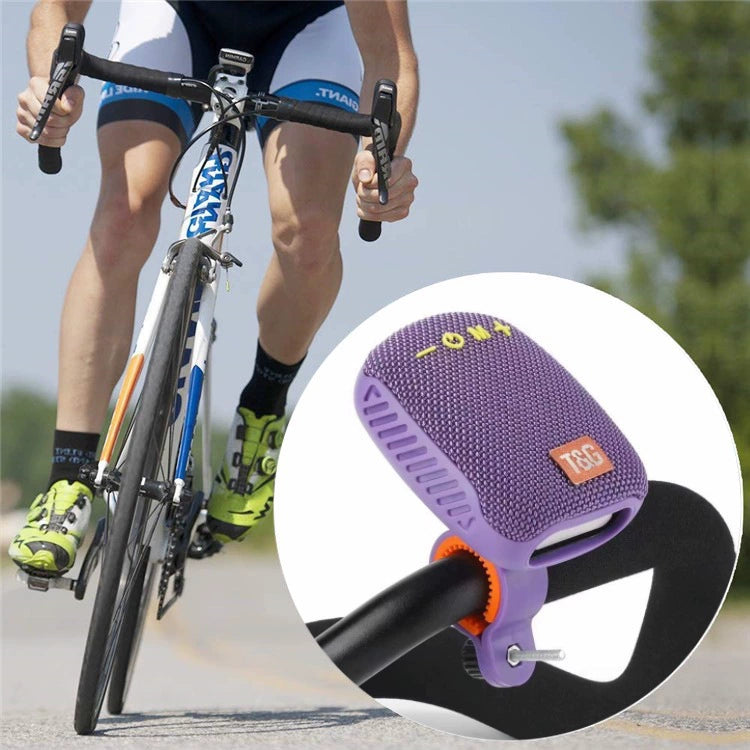 🔥Najprodavaniji proizvod – 40% popusta🔥 Vodootporni Bluetooth zvučnik za bicikl sa stalkom